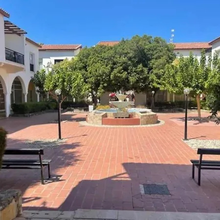 דירה 2 Bedroom With 200m To Sea - And Relax *