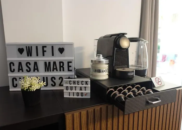 2 Bedroom With 200m To Sea - And Relax